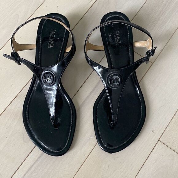 Michael Kors Women's Ramona Luggage Patent Leather Wedge Sandals Black Size 8 - Picture 1 of 5